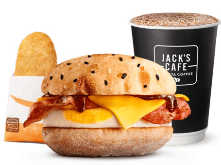 Bacon Egg Turkish Brekky Roll (1664 Kj)