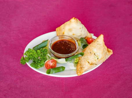 Vegetable Samosa (2 Per Serve)