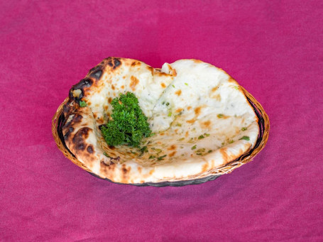 Cheese And Chicken Naan