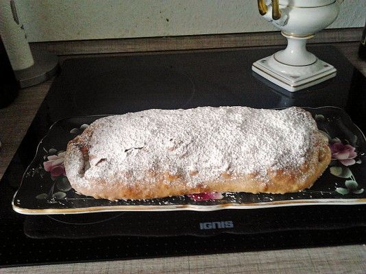 Apple Strudel