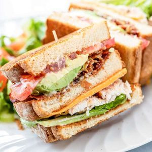 Sándwich Club Definitivo