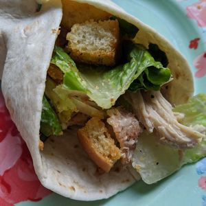 Wrap Au Poulet César Déjeuner