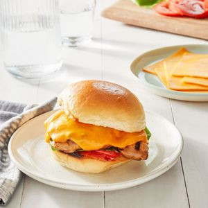 Panino Deluxe Con Pollo Alla Griglia