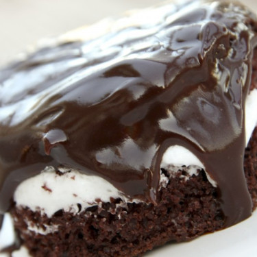 Hostess White Fudge Ding Dongs 360 Gms