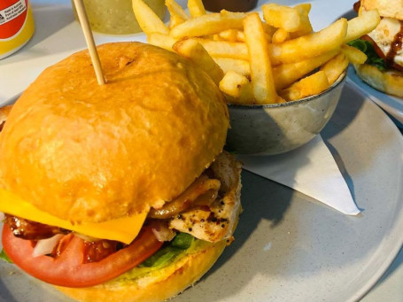 Kyckling Avokado Burgare