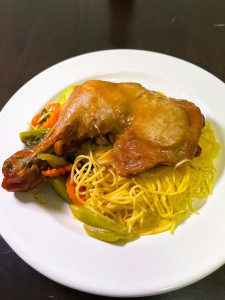 Rostad Fläsk Eller Kyckling Chow Mein