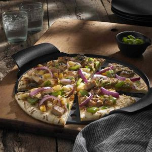 Pollo Tikka, Keema Formaggio Burst Semizza [Metà Pizza]