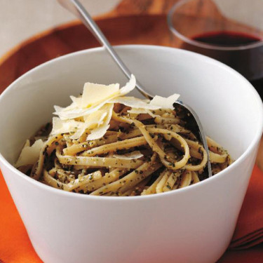 Linguine Com Pesto