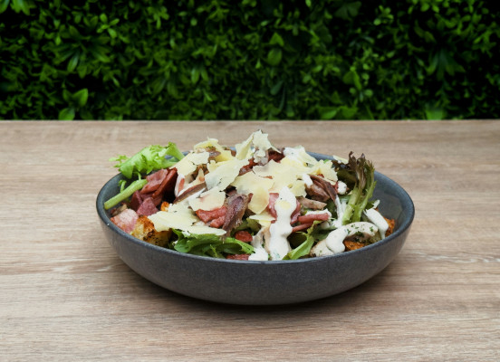 Insalata Di Formaggio Di Capra Caldo