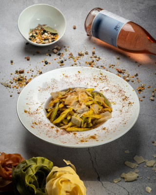 Insalata Di Formaggio Di Capra Caldo