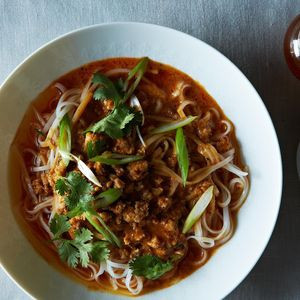 Szechuan Kyckling Eller Fläskkött