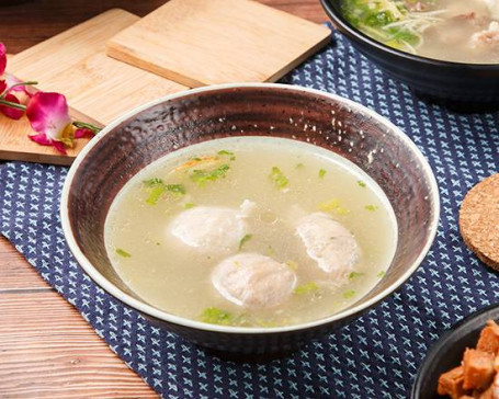 三丸湯 Assorted Ball Soup