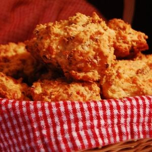 Galleta De Salchicha Con Huevo