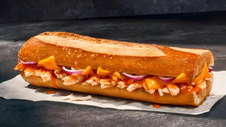 Nuevo Pollo Derretido Ahumado Buffalo - Baguette Tostado