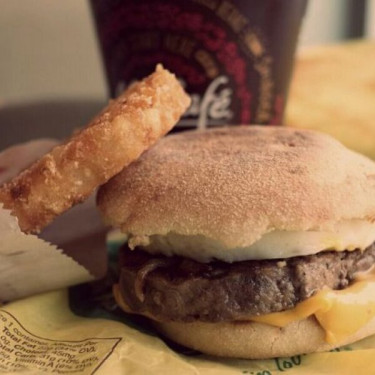 Mcmuffin Di Salsiccia Con Uovo