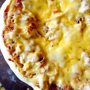 Romana Rökig Bbq-Kyckling Vår Tunnare, Krispigare Pizza