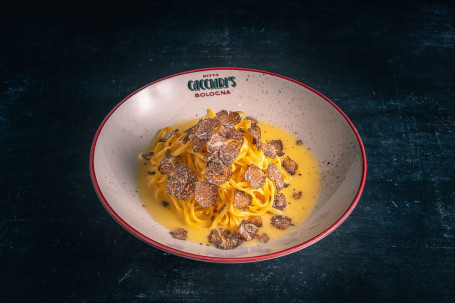 Homemade Tagliolini With White Truffle