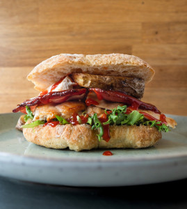 Sándwich De Pechuga De Pollo A La Parrilla