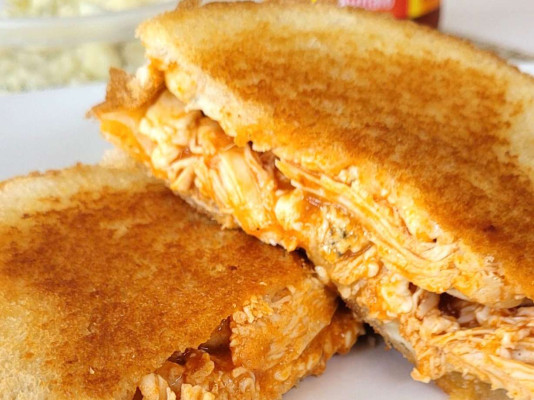 Buffalo Chicken Melt