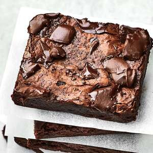 Brownie Con Doppio Pezzo Di Cioccolato