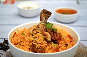 Camarão Biryani