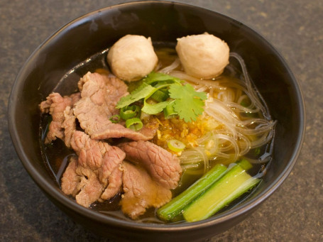 Zuppa Di Spaghetti Di Manzo