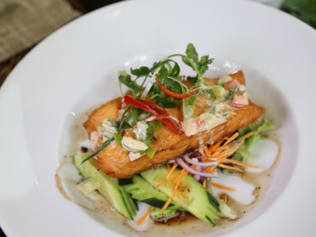 Insalata Di Salmone Alla Griglia