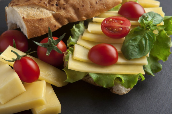 Sandwich De Charcuterie À La Dinde