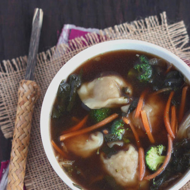 Wonton Di Pollo Tailandese Al Giardino