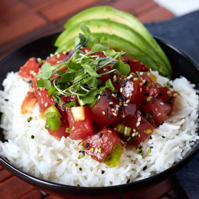 Ahi Tonfisk Poke Bowl