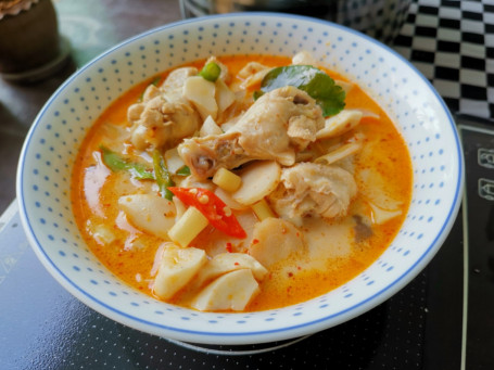 Pollo Tom Yum