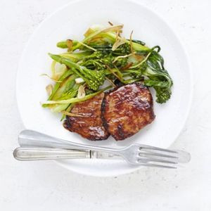 Maiale Tritato In Salsa All'aglio