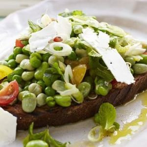 Fagioli Su Pane Tostato