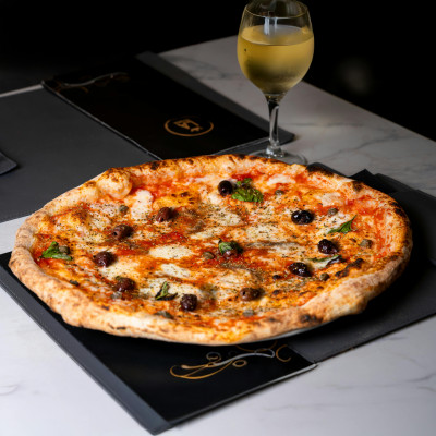 Pizza Vegetariana, Mediana