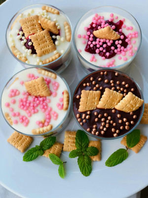 Biscotto Con Doppio Pezzo Di Cioccolato