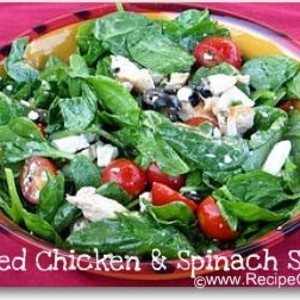 Insalata Di Spinaci Con Pollo Alla Griglia