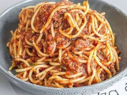 Spaghettis Et Boulettes De Viande