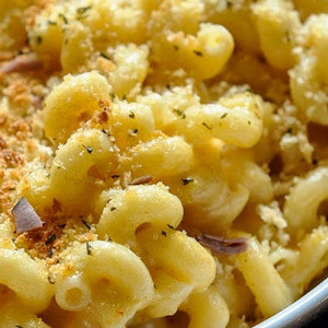 Macaroni Au Fromage Steakhouse